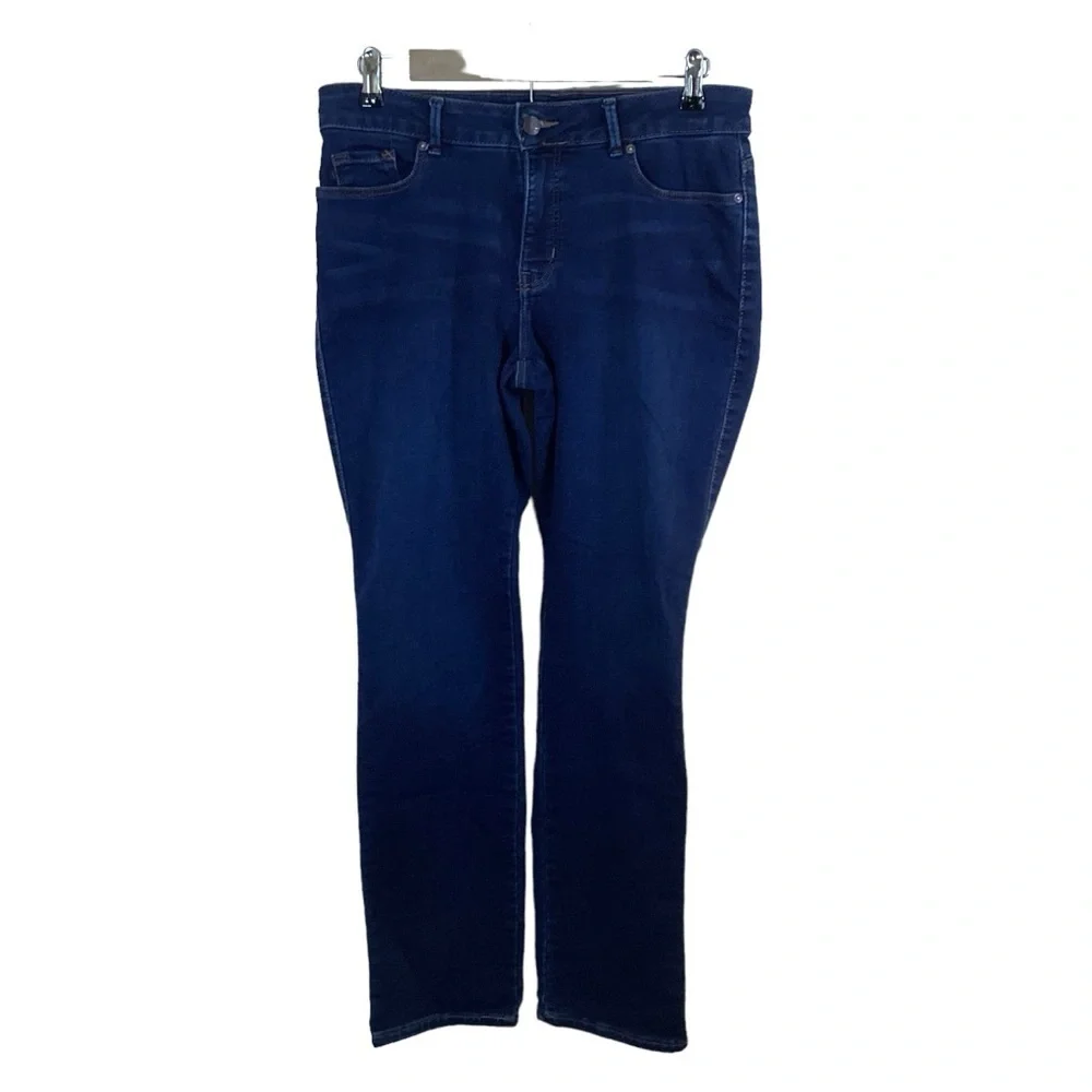 Lee Modern Series Curvy Fit/Straight Leg Women’s Denim Distressed Jeans.  Sz 12M